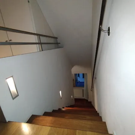 Wunderschoenes Penthouse In Den Bergen インスブルック