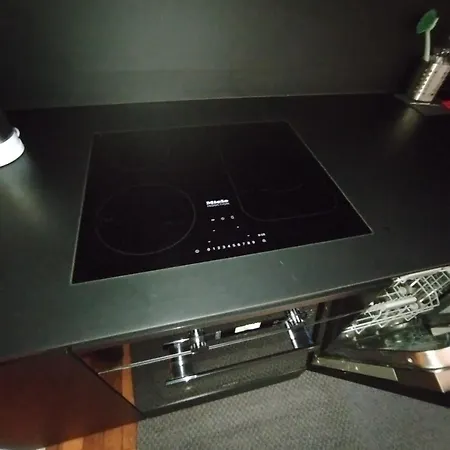 Wunderschoenes Penthouse In Den Bergen インスブルック